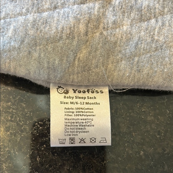 OOFOS Gray One‎ Piece with Sleeveless Design and Zipper Closure - Picture 5 of 5